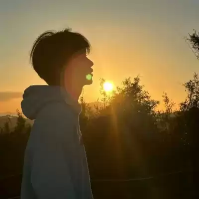 邴琬莹
